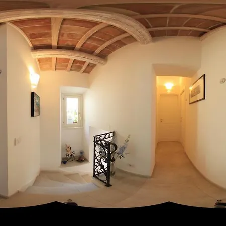 La Torre Couette-café