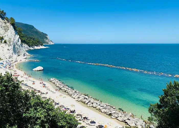 Bed & Breakfast La Torre Numana